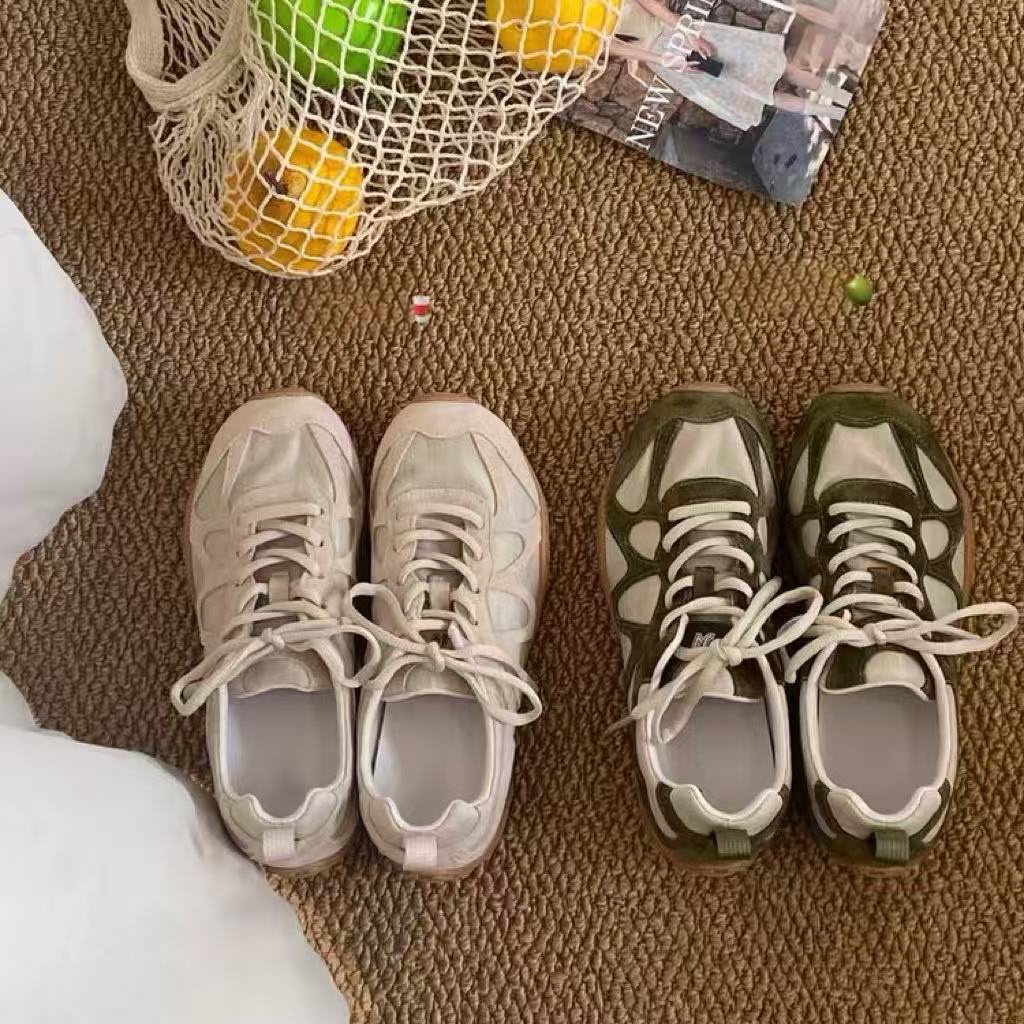 Tênis vintage com patchwork e  - Sneakers avaliação e preço