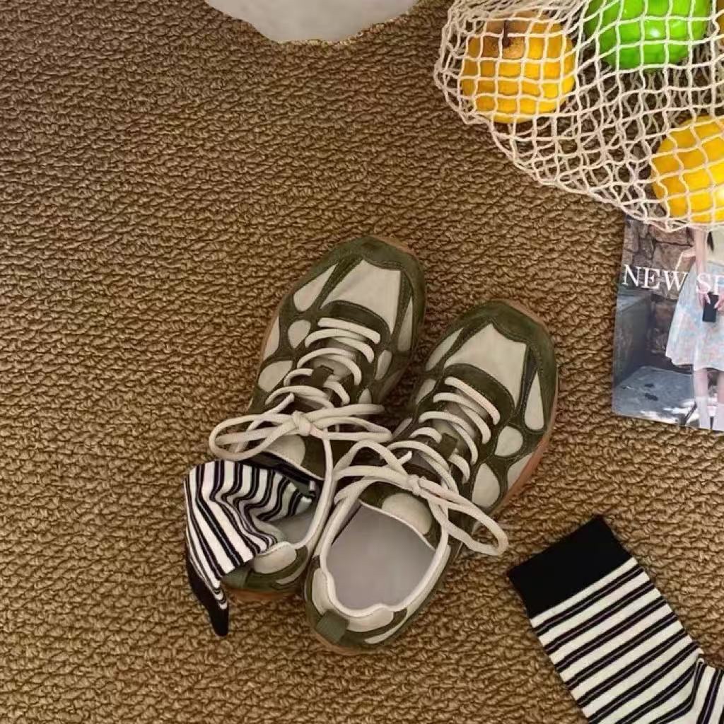 Tênis vintage com patchwork e  - Sneakers avaliação e preço